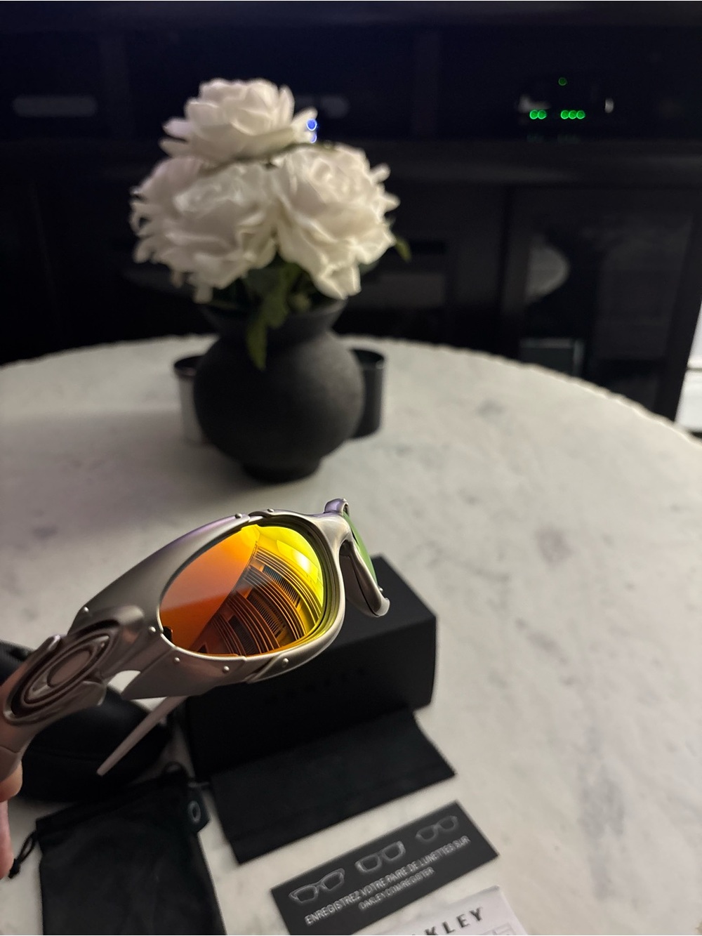 Oakley Vintage Sunglasses - Picture 6 of 7